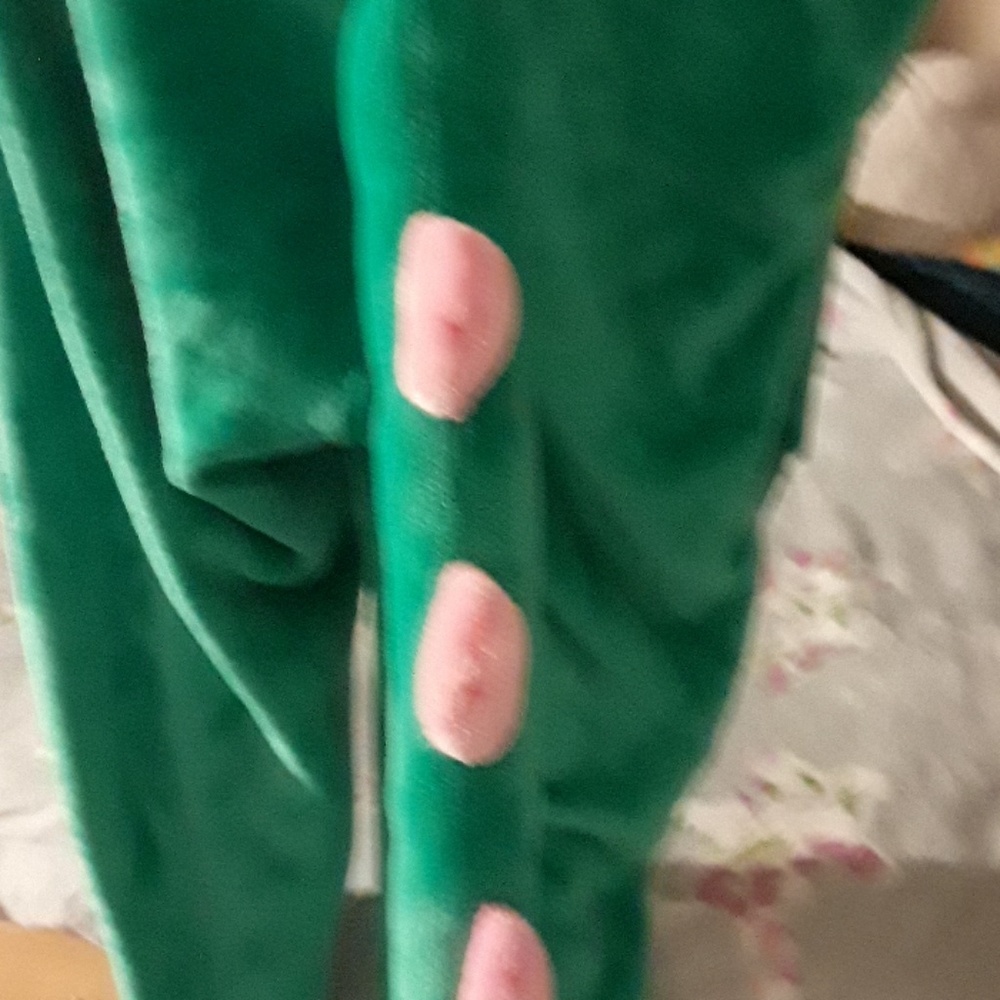 Onsie - Picture 2 of 2